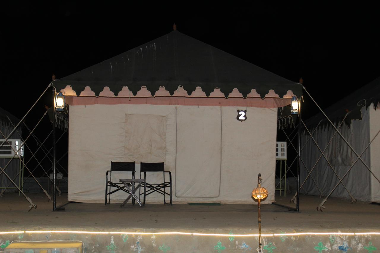 Nova Patgar Tents Hotel ภุช ภายนอก รูปภาพ